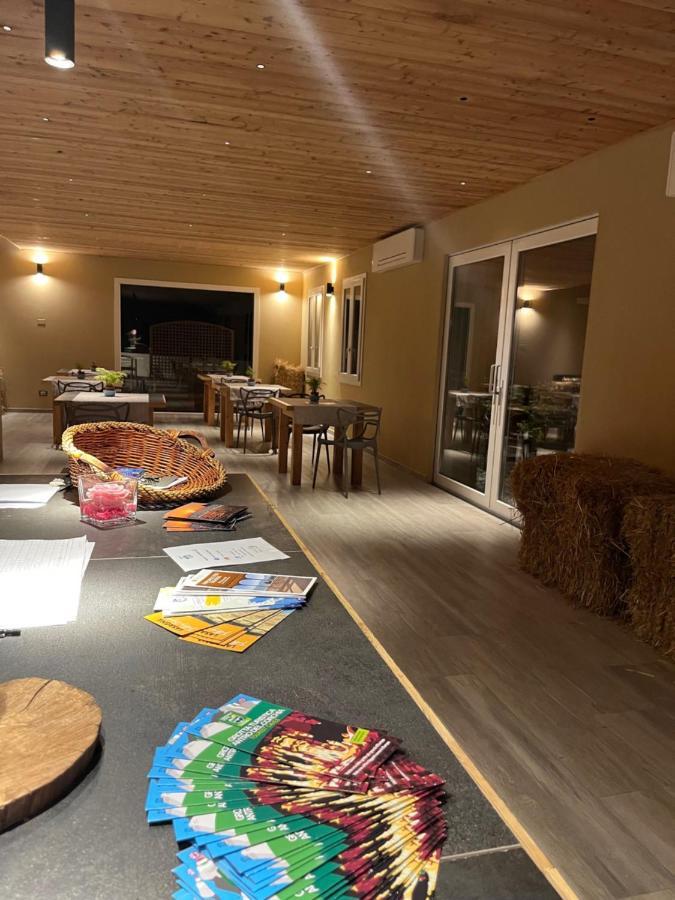 Agriturismo Terre Di Ginepro Borghetto di Vara Kültér fotó
